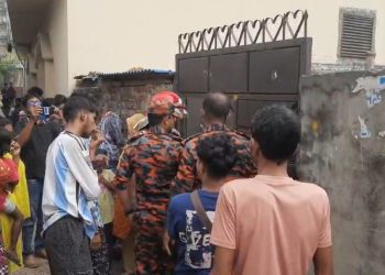 ফতুল্লায় গ্যাসের লাইনের লিকেজে বিস্ফোরণে একই পরিবারের ৪ জন দগ্ধ ‎
