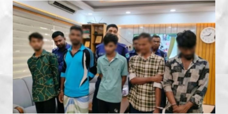 রুপগঞ্জে মাদক বিরোধী অভিযানে সাতজনকে কারাদন্ড