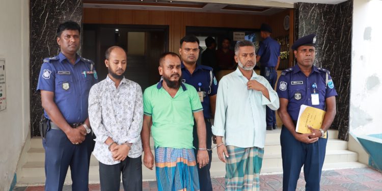 নারায়ণগঞ্জে সংঘবদ্ধ গাড়ি চোর চক্রের তিন সদস্য গ্রেপ্তার