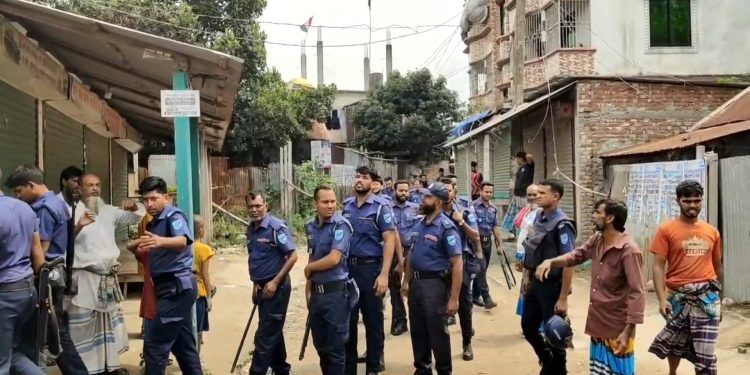 সোনারগায়ে আধিপত্য বিস্তার নিয়ে দু’গ্রুপের সং/ঘর্ষ