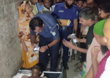 ফতুল্লায় মসজিদের ইমামের বাহিনীর গণপিটুনীতে যুবকের মৃত্যু