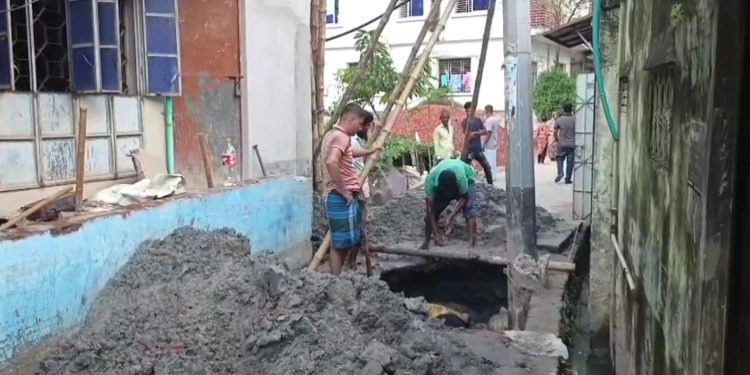 ফতুল্লায় গ্যাস বিস্ফোরণের আগুনে দগ্ধ ৪