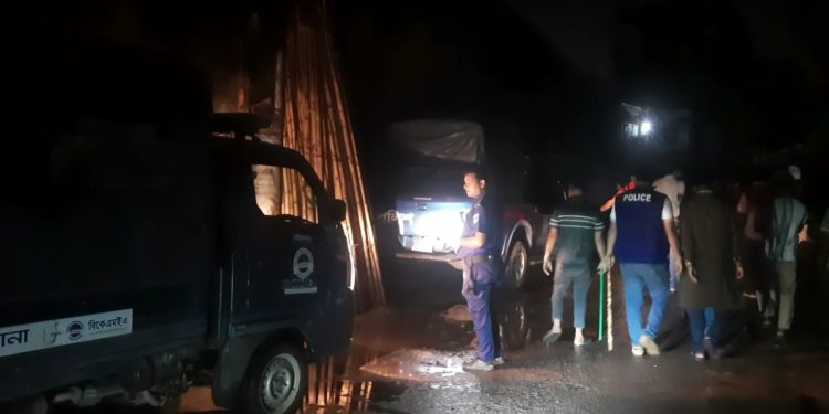 নারায়ণগঞ্জে ব্রাজিল- আর্জেন্টিনা সমর্থকদের সংঘর্ষ, আহত ৮