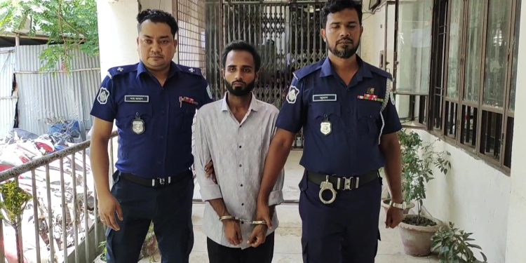 রুপগঞ্জে স্বর্ন ছিনতাই করতে বৃদ্ধাকে হত্যা, যুবকের মৃত্যুদন্ড