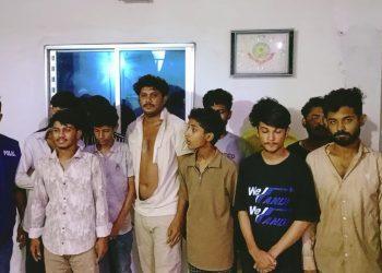সোনারগাঁয়ে মিছিলের সময় ছাত্রলীগের ১২ নেতা কর্মী গ্রেপ্তার