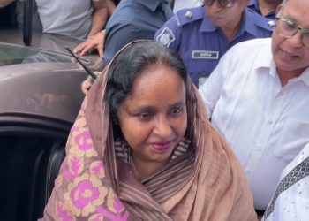 একটি মামলায় স্ব শরীরে আদালতে আইভীর হাজিরা