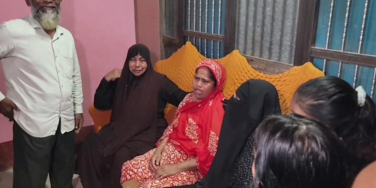 দক্ষিণ আফ্রিকায় অগ্নিকান্ডে নিহত ৬: স্বজন হারানোর বেদনায় স্তব্ধ আলীরটেকের পুরো এলাকা