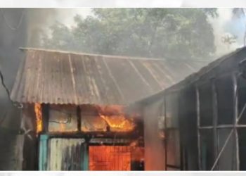 বন্দরে অগ্নিকাণ্ডে চারটি ঘরসহ আসবাবপত্র ক্ষতিগ্রস্ত