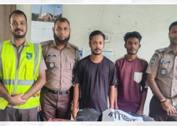 সোনারগায়ে ৯ কেজি গাঁজা সহ চালক হেলপার