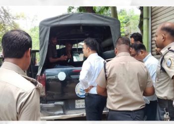 আড়াইহাজারে মাদকদ্রব্য নিয়ন্ত্রণ আইনে দুই ব্যক্তিকে কারাদন্ড ও জরিমানা