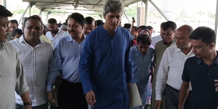 নারায়ণগঞ্জে নদী পরিদর্শনে পরিকল্পনা ও পানিসম্পদ প্রতিমন্ত্রী 