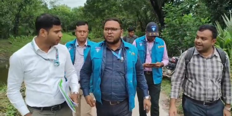রূপগঞ্জে পানি উন্নয়ন বোর্ডের নির্বাহী প্রকৌশলীর অর্থ লোপাটের অভিযোগে অভিযান চালিয়েছে দুদক