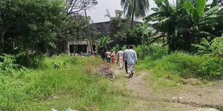 সোনারগাঁয়ে হাত-পা বাধা বস্তাবন্দি ব্যবসায়ীর মরদেহ