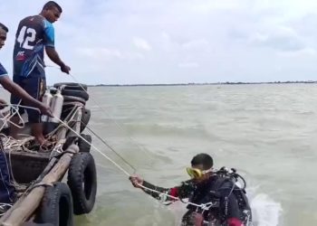 সোনারগাঁওয়ে নদীতে ট্রলার ডুবি-দ্বিতীয় দিনেরও নিখোঁজ ৪ জনের সন্ধান মেলেনি