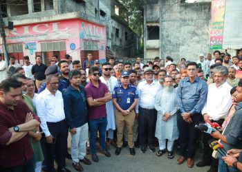 নারায়ণগঞ্জের যানজট নিরসন ২২ ট্রাফিক ভলান্টিয়ারের কার্যক্রমের শুভ উদ্বোধন
