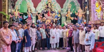 না.গঞ্জ শহরের বিভিন্ন পূজামণ্ডপ পরিদর্শন করলেন ঐক্য পরিষদের নেতৃবৃন্দ