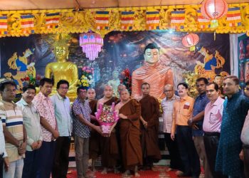 বৌদ্ধ বিহারে প্রবারণা পূর্ণিমার শুভেচ্ছান্তে ঐক্য পরিষদ