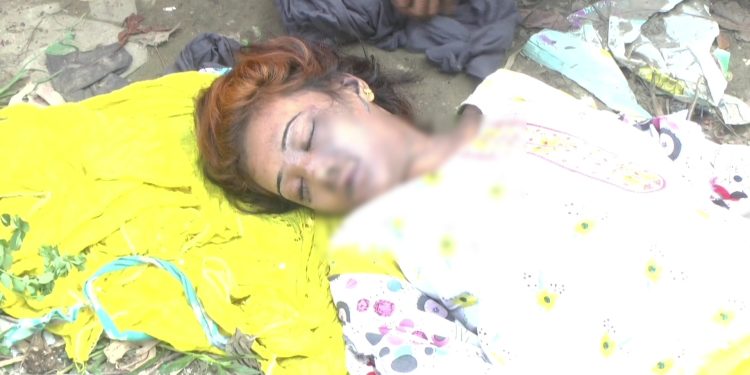 ফতুল্লায় ভূইঘরে তরুণীর বস্তাবন্দী মরদেহ উদ্ধার