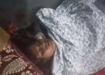 বন্দরে পরকীয়া সন্দেহে স্ত্রীকে গলাকেটে হত্যা,স্বামী আটক