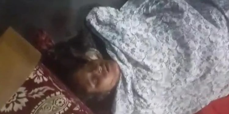 বন্দরে পরকীয়া সন্দেহে স্ত্রীকে গলাকেটে হত্যা,স্বামী আটক